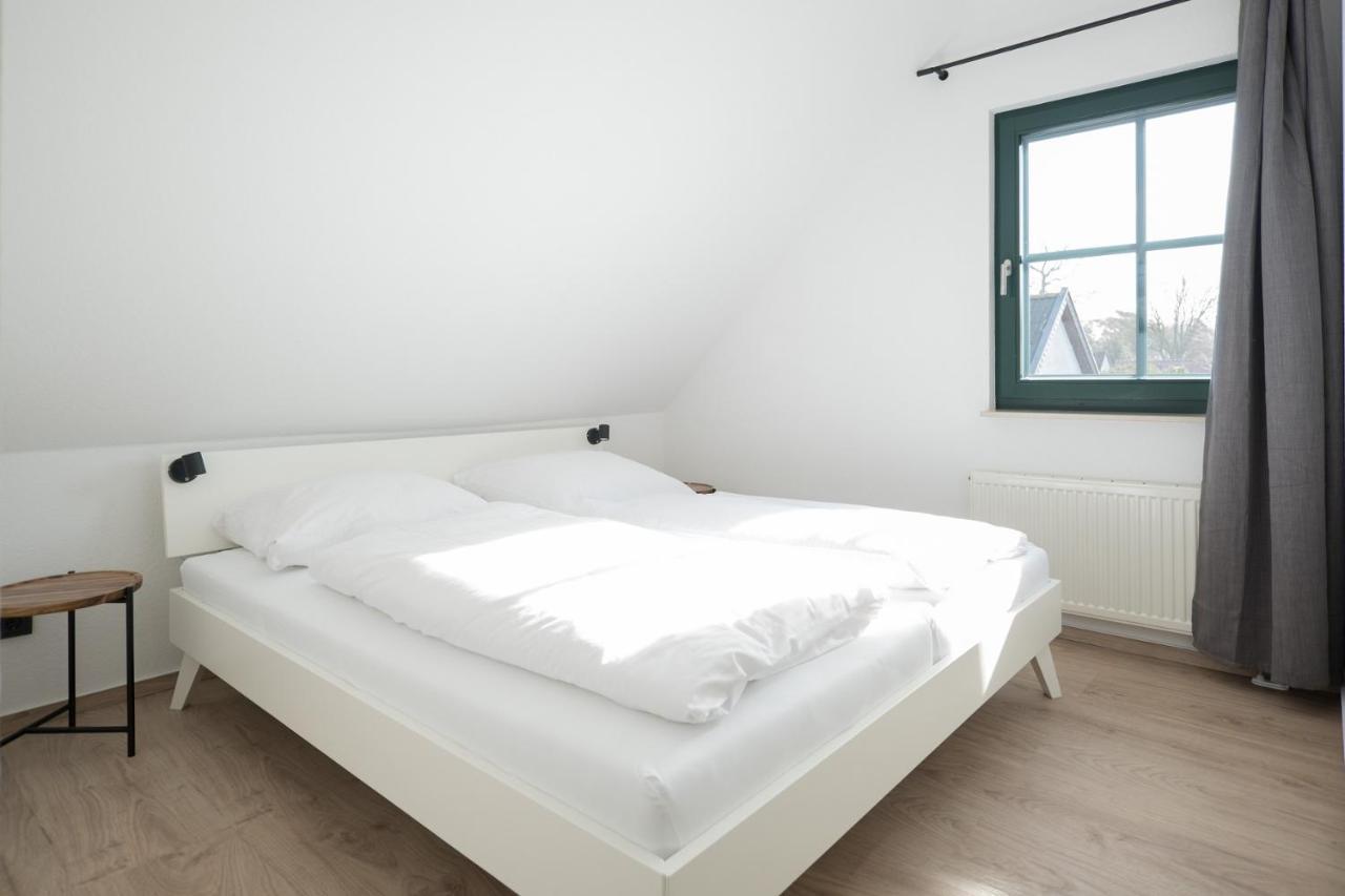 Ferienwohnung Lee Ost 2 3 Дирхаген Екстериор снимка